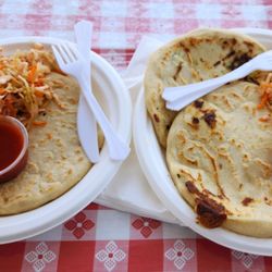 Tita's Pupuseria Truck - Pupusas!