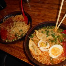 Spicy Miso Gyoza Ramen and Tonkotsu Ramen!