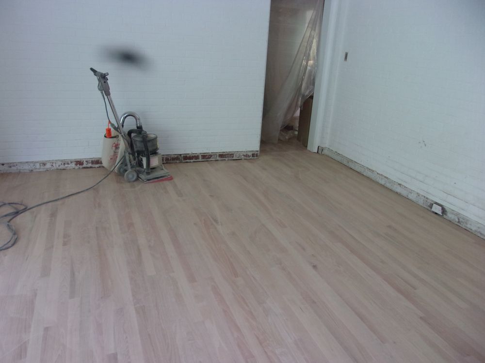 Slide of Danny's Carpentry & Remodeling