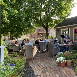 “Bistro B” in the Square - Dr Laura Schumann performance Saturday night on patio