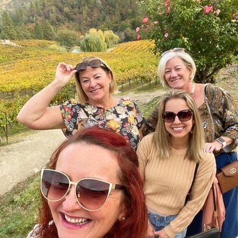 Gold Hill Vineyard & Brewery - Pubs Near Me - Placerville, California