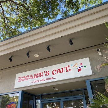 Bogart's Cafe - Entrance from outdoor table - Breakfast & Brunch Near Me - Honolulu, Hawaii Bogart's Cafe - Entrance from outdoor table - Breakfast & Brunch Near Me - Honolulu, Hawaii