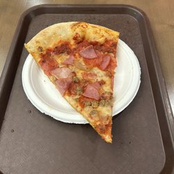 Bonanno's New York Pizzeria - Slice of pizza