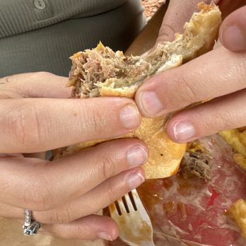 Bubbalou's Bodacious BBQ - Barbecue Pulled Pork Sandwich - Barbeque Near Me - Altamonte Springs, Florida