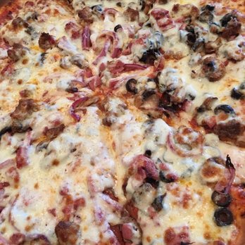 Capparelli's La Vernia - Large Supreme - Pizza Near Me - La Vernia, Texas
