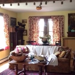 Clarendon Springs Bed & Breakfast - Sitting room