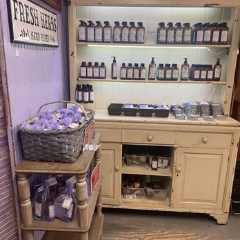 Lavender Ridge Farms - Lavender gift shop - Nurseries & Gardening Near Me - Gainesville, Texas Lavender Ridge Farms - Lavender gift shop - Nurseries & Gardening Near Me - Gainesville, Texas
