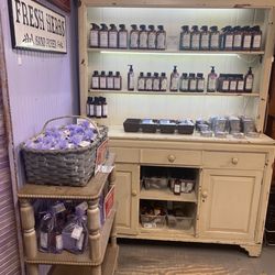 Lavender Ridge Farms - Lavender gift shop