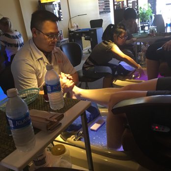 Jenny's Nails & Spa - Nail Salons Near Me - Grand Rapids, Michigan