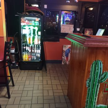 Las Margaritas - partial bar view - Mexican Near Me - La Crosse, Wisconsin