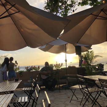 Photo of Barefoot Beach Cafe - Honolulu, HI, United States