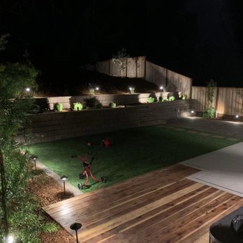 Nine Orange Landscaping - Deck, artificial turf, retaining walls - Landscaping Near Me