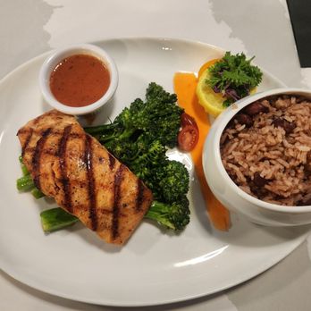 Escovitchez - Salmon, broccoli, rice and peas - Caribbean Near Me - Atlanta, Georgia
