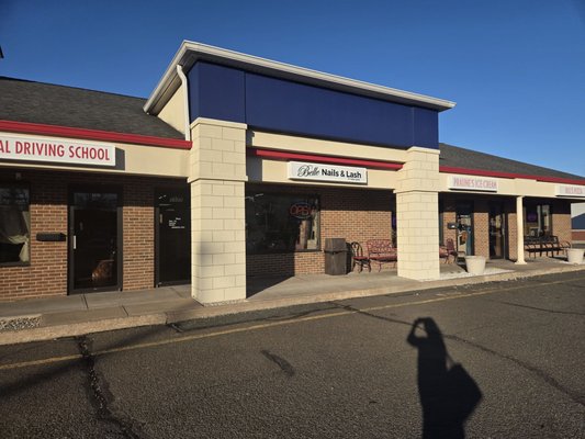 Belle Nails and Lash