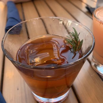 Smoky Rose - Old fashion (I think) - Barbeque Near Me - Dallas, Texas