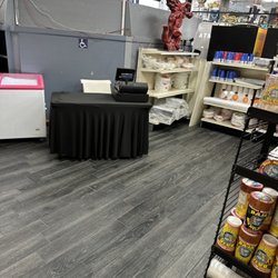 BM Liquor & Food Market