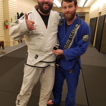 Elite Team Wisconsin BJJ - Justin - Self-defense Classes Near Me - Stevens Point, Wisconsin Elite Team Wisconsin BJJ - Justin - Self-defense Classes Near Me - Stevens Point, Wisconsin