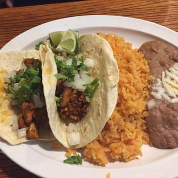 Border Grill Fresh-Mex - Dos Tacos Grilled Chicken - Tacos Near Me - Orlando, Florida Border Grill Fresh-Mex - Dos Tacos Grilled Chicken - Tacos Near Me - Orlando, Florida