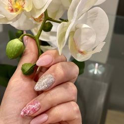 Tropical Oasis Nail Lounge-Tan & Spa - Pretty nails