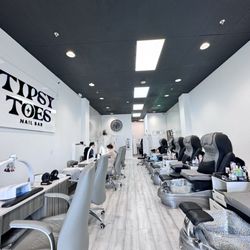 Tipsy Toes Nail Bar