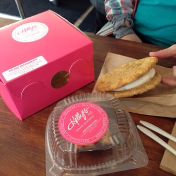 Kelly's Bake Shoppe - Gluten free, vegan cookies, cookie sandwiches and raspberry crumble bar - Bakeries Near Me - Burlington, Ontario Kelly's Bake Shoppe - Gluten free, vegan cookies, cookie sandwiches and raspberry crumble bar - Bakeries Near Me - Burlington, Ontario