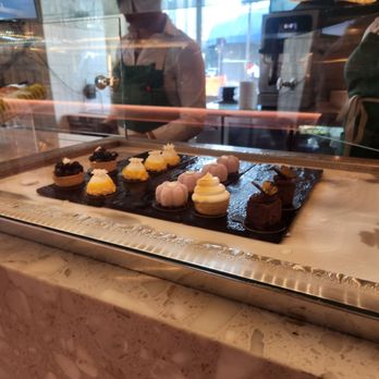Julia & Henry's - Food Court Near Me - Miami, Florida