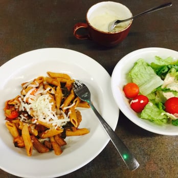 Segundo Dining Commons - Cafeteria Near Me - Davis, California