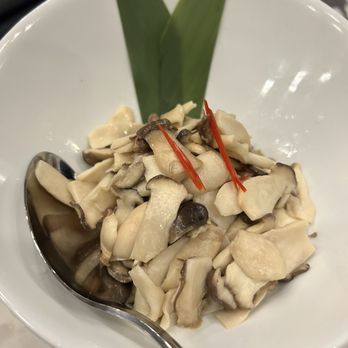 Panda Inn - Oyster mushroom - Chinese Near Me - Pasadena, California Panda Inn - Oyster mushroom - Chinese Near Me - Pasadena, California