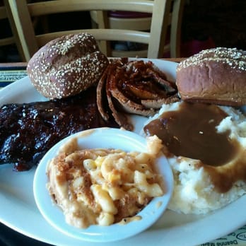 Dillon's KC BBQ Arrowhead - Bbq platter - Barbeque Near Me - Glendale, Arizona