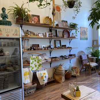 Under the Mango Tree - Lobby - Coffee & Tea Near Me - Miami Beach, Florida Under the Mango Tree - Lobby - Coffee & Tea Near Me - Miami Beach, Florida