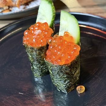 I8Yokocho - Ikura Sushi - Sushi Bars Near Me - Toronto, Ontario