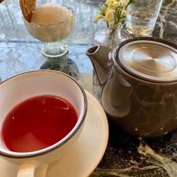 Poeta - Sorbet and hibiscus tea - Italian Near Me - Austin, Texas Poeta - Sorbet and hibiscus tea - Italian Near Me - Austin, Texas