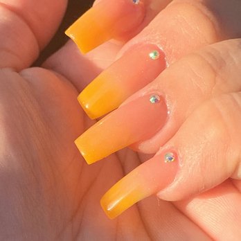 Sun Nails - Nail Salons Near Me - Los Angeles, California Sun Nails - Nail Salons Near Me - Los Angeles, California