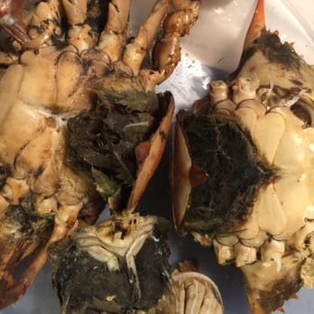 Edwards Seafood - Black on inside with unpleasant smell - Seafood Near Me - Capitol Heights, Maryland