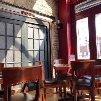 Hawgs Deli & Bar - Dining room 2 - Sports Bars Near Me - St-Leonard, Quebec Hawgs Deli & Bar - Dining room 2 - Sports Bars Near Me - St-Leonard, Quebec