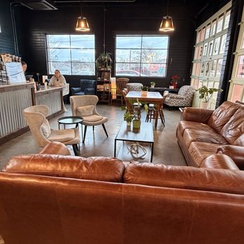 Thumb Butte Coffee - Comfortable seating! Great ambiance! - Coffee Roasteries Near Me