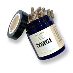 Alayla Birth - Placenta encapsulation's an easy and effective way to boost your daily nourishment after giving birth. Simple (Raw) & TCM methods available.