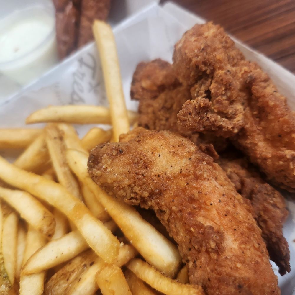 Slim Chickens - Southern Near Me - San Antonio, Texas Slim Chickens - Southern Near Me - San Antonio, Texas