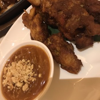 Red 8 - Curry chicken skewers - Dim Sum Near Me - Everett, Massachusetts