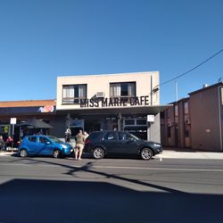 Miss Marie Cafe - Outside