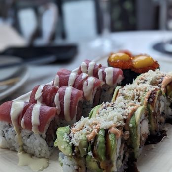 LoLa 42 - Sushi - Sushi Bars Near Me - Boston, Massachusetts