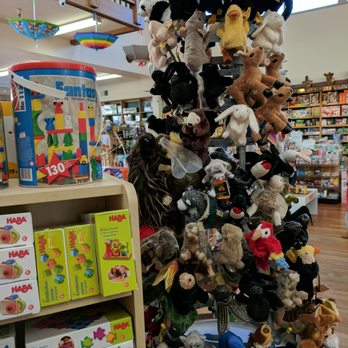 SPUNKY SKUNK - Updated January 2025 - 18 Photos & 21 Reviews - 344 N