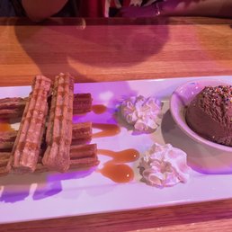 chocolate ice cream and waffles