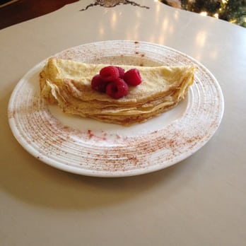 Crepe Brewers - a crepe with raspberries on it - Food Trucks Near Me Crepe Brewers - a crepe with raspberries on it - Food Trucks Near Me