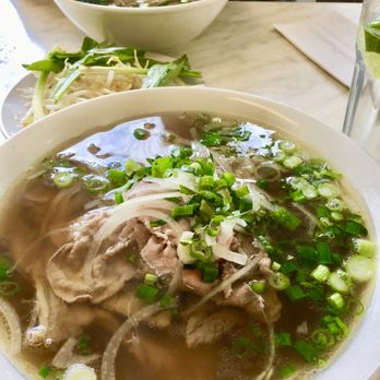 Sen Vang - Beef pho - Vietnamese Near Me - Montreal, Quebec Sen Vang - Beef pho - Vietnamese Near Me - Montreal, Quebec