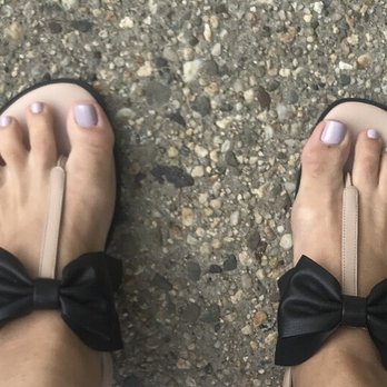 Joy's Wonder Nail - Fabulous pedicure by Gloria - Nail Salons Near Me - Oyster Bay, New York Joy's Wonder Nail - Fabulous pedicure by Gloria - Nail Salons Near Me - Oyster Bay, New York