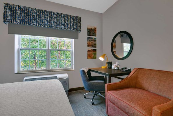 Hampton Inn Bath Brunswick Area, ME - Trusted Since 2010 - Updated July ...