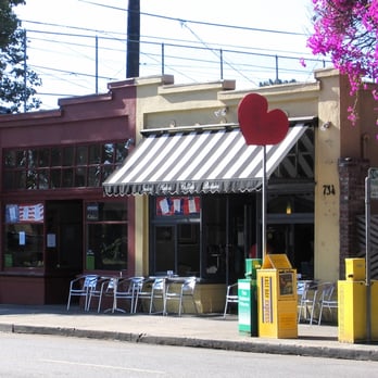 Spritzers Cafe - Spritzers - Artists & CoffeeBar - Coffee & Tea Near Me - Alameda, California