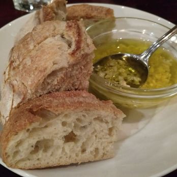 Cafe Aroma - Olive and french breads with deliciously strong garlic infused olive oil dip. - Italian Near Me - Idyllwild, California