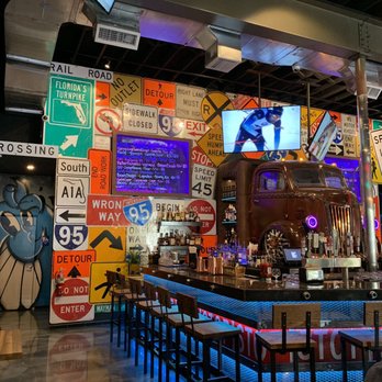 Brgr Stop - American Near Me - Fort Lauderdale, Florida
